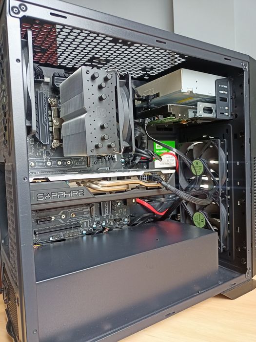 i5 7500 + RX 580 + 16 GB DDR4 + 3,25 TB + akcesoria
