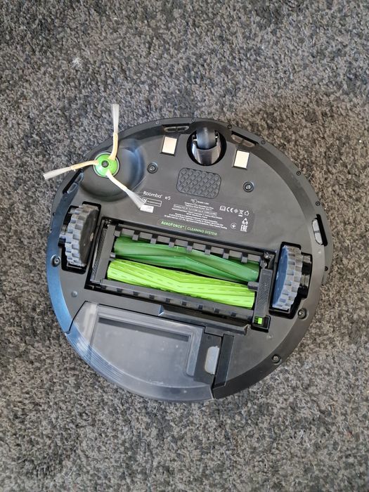 Aspirador Irobot romba e5