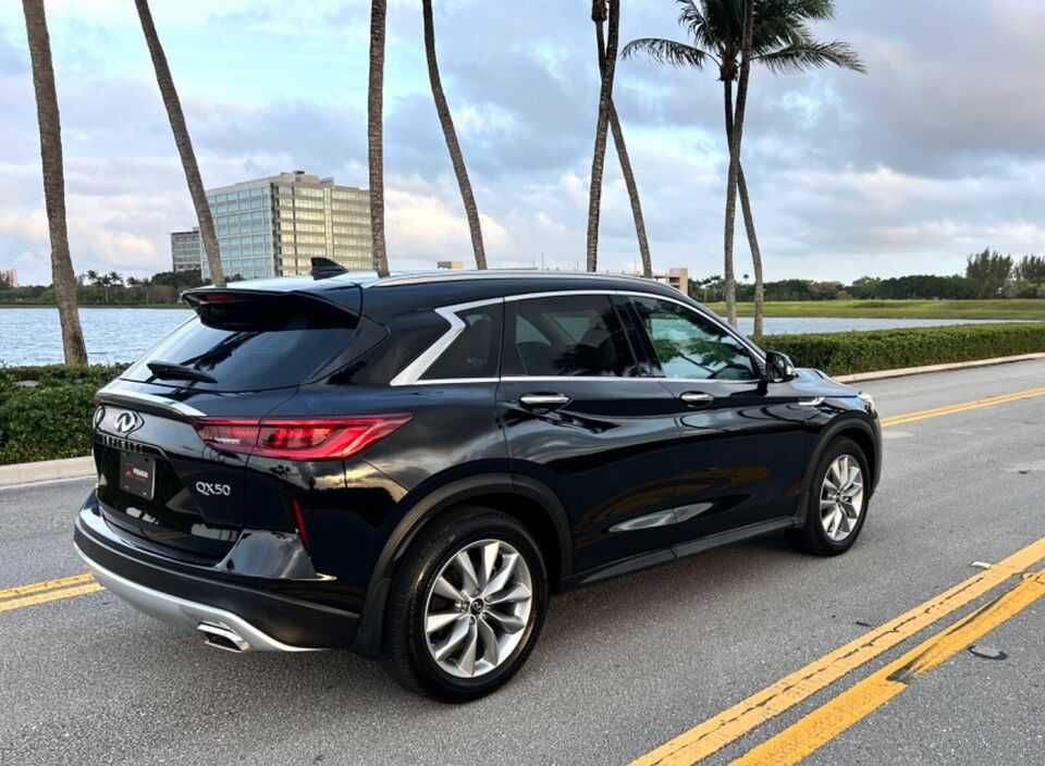 2022 Infiniti QX50 LUXE