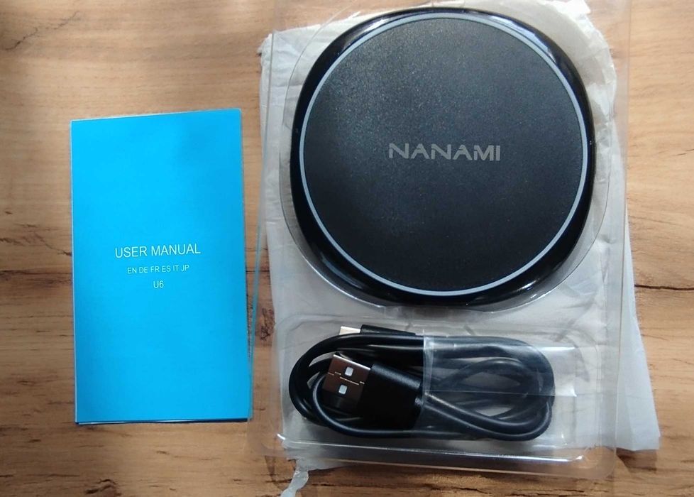 Bezprzewodowa ładowarka NANAMI U6