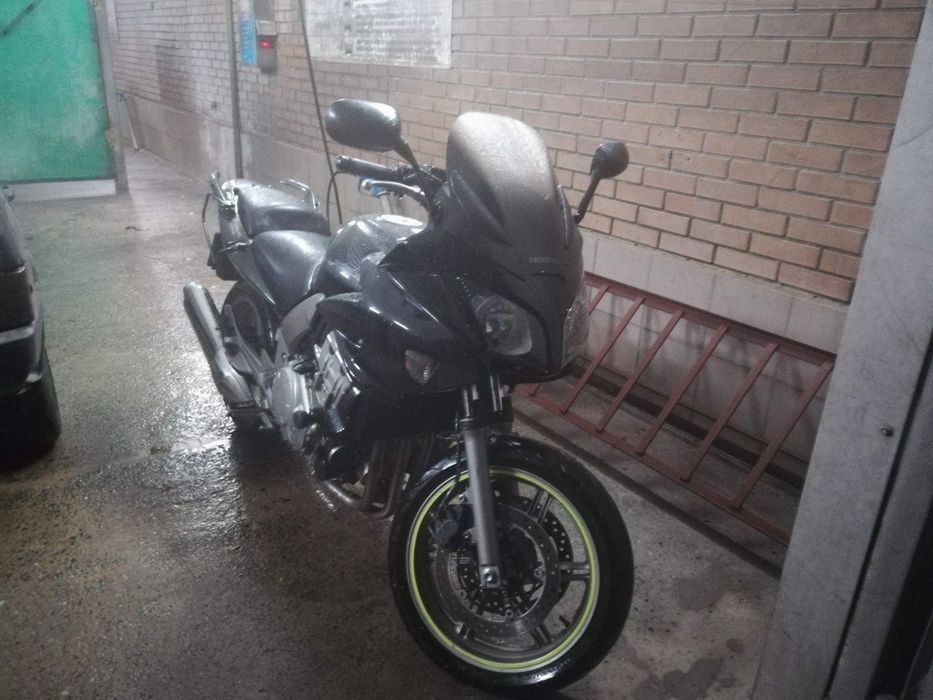 Honda sbf 1000..