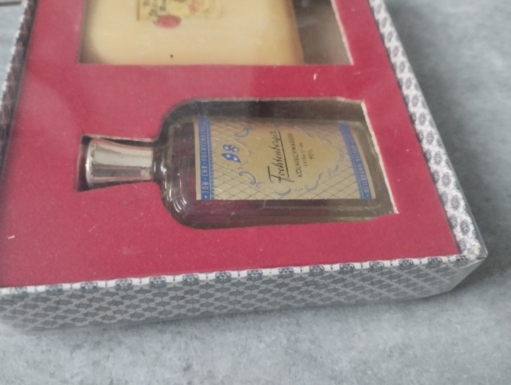 Luxusowy zestaw Fochtenberger Kölnisch Wasser
Perfumy vintage