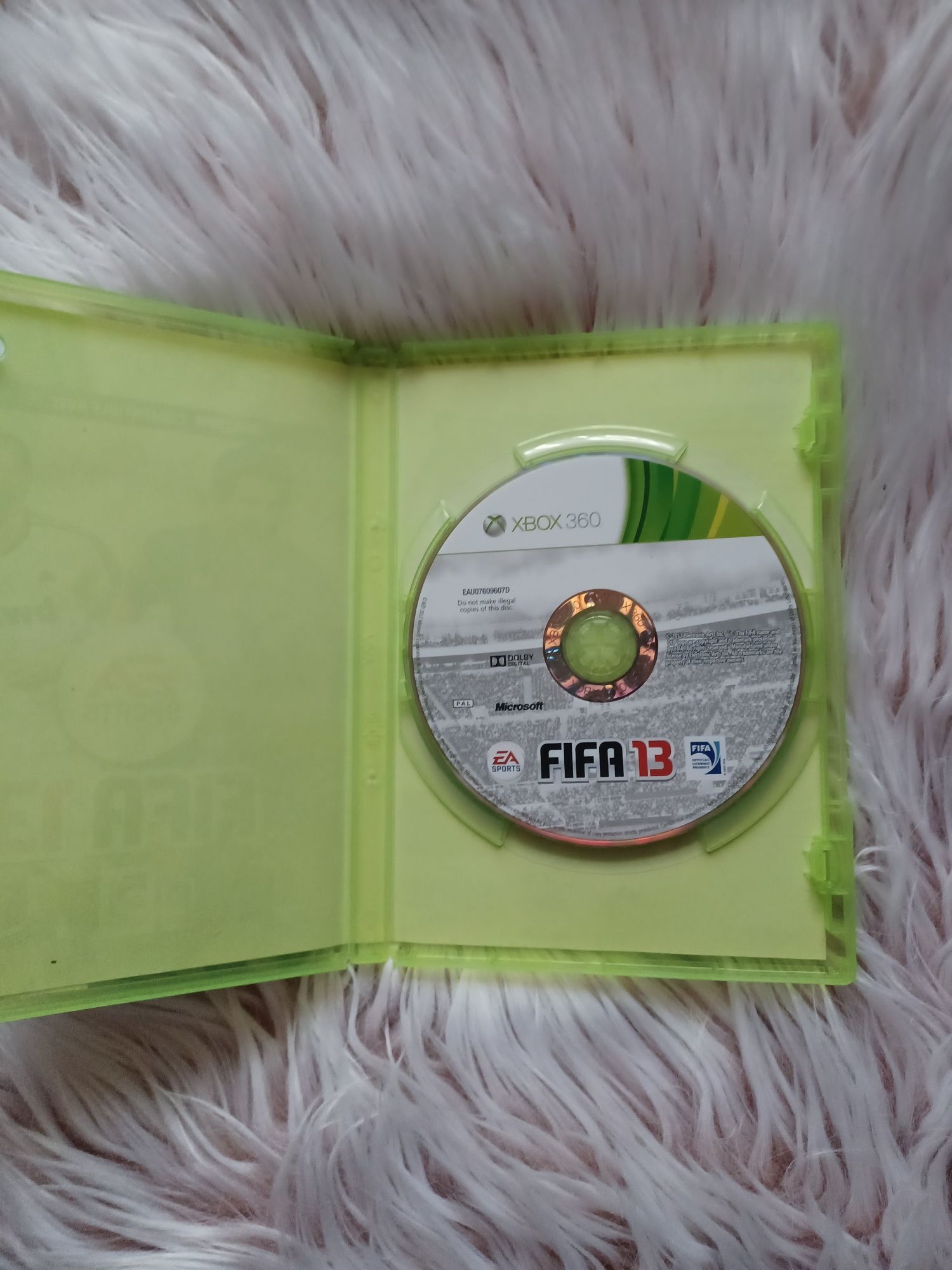 Gra na  konsolę  Xbox  360 Fifa  13