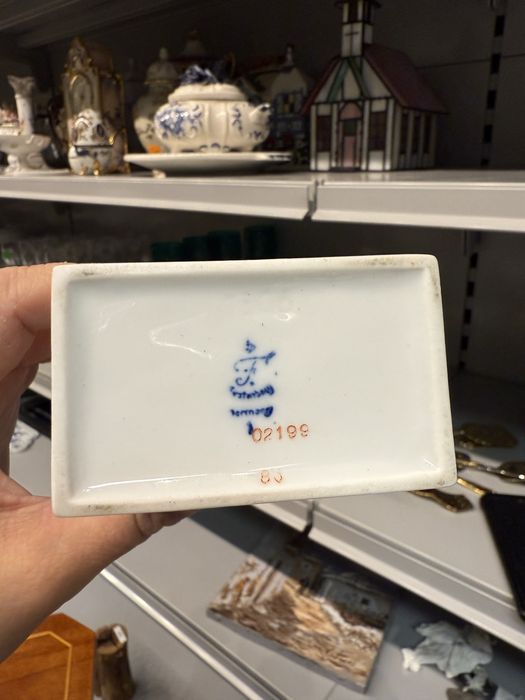 Porcelanowy pojemnik Furstenberg na herbatę dekoracja kwiaty 805