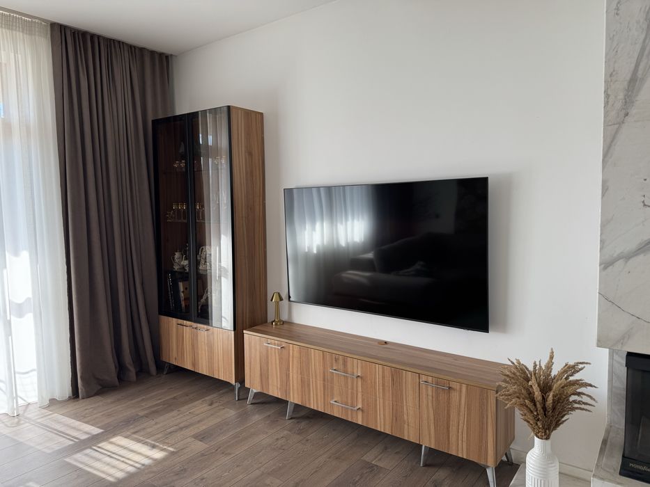 Меблі у вітальню, тумба, комод