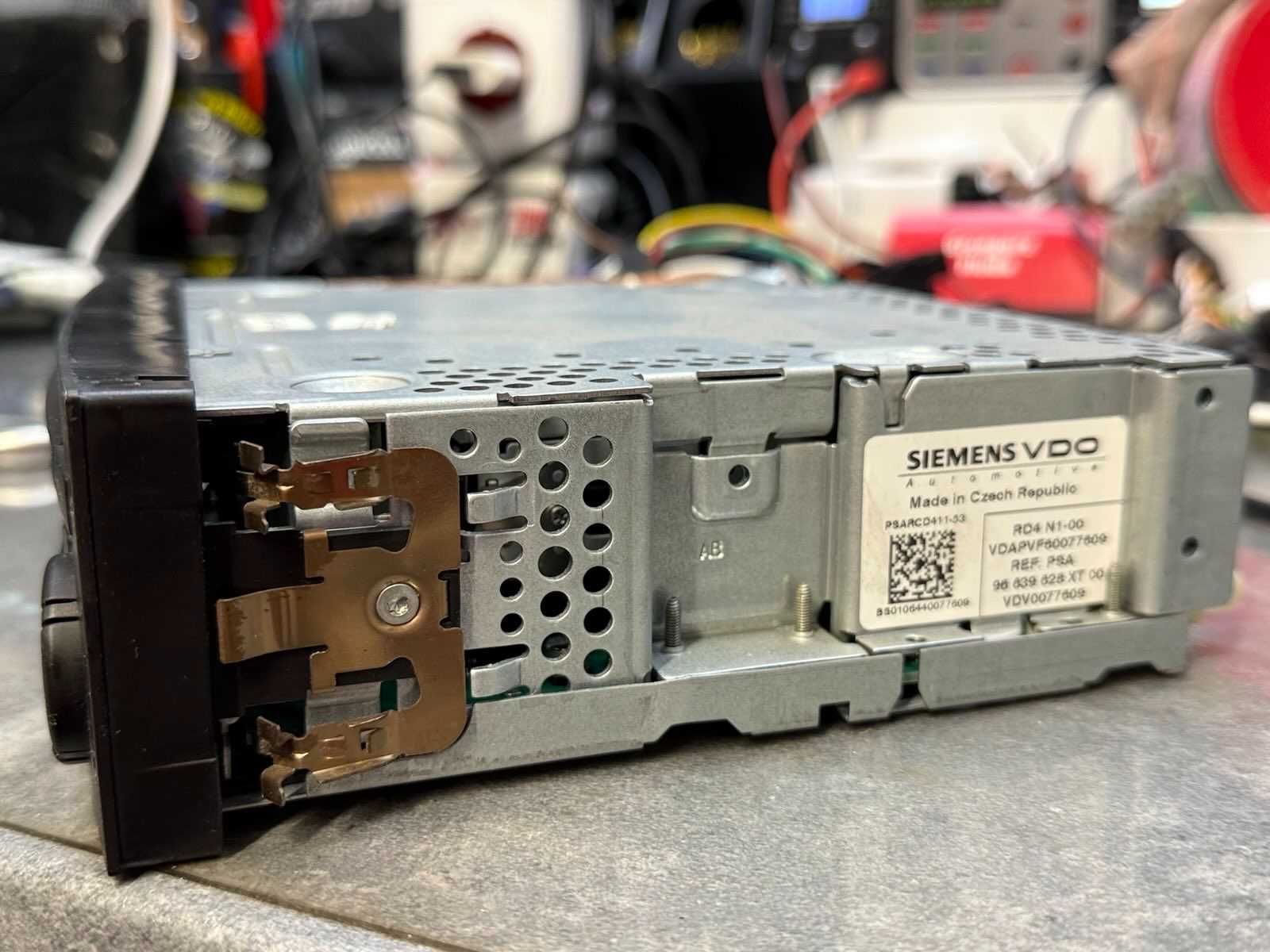 Fabryczne Radio Citroen PSARCD411-53 VDO C2,C3,Jumpy 2, Expert 2, 307