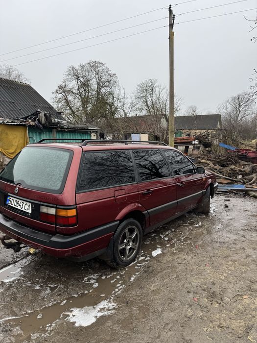 В продажі пасат б 3 в хорошому стані