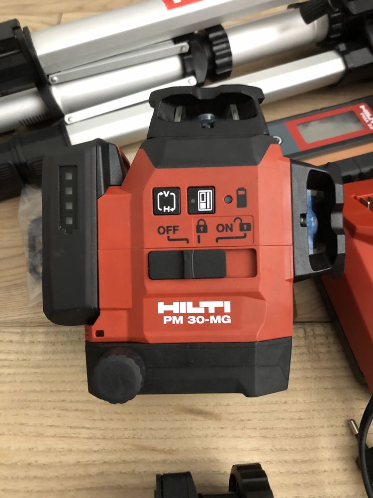 Лазерний нівелір Hilti PM 30-MG (2023 р)