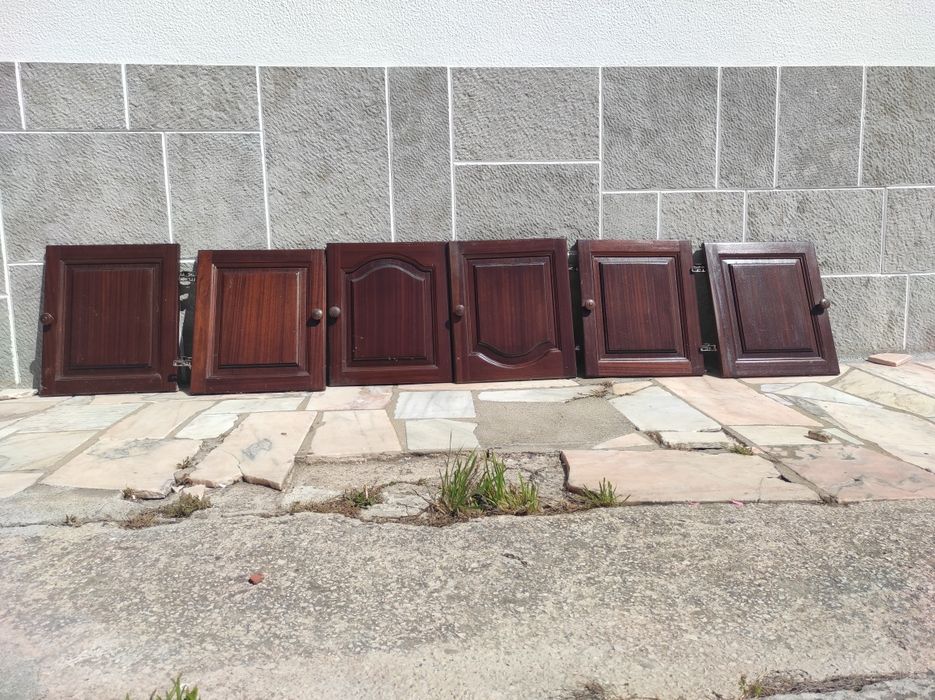 Portas de armário para cozinha ou outros móveis