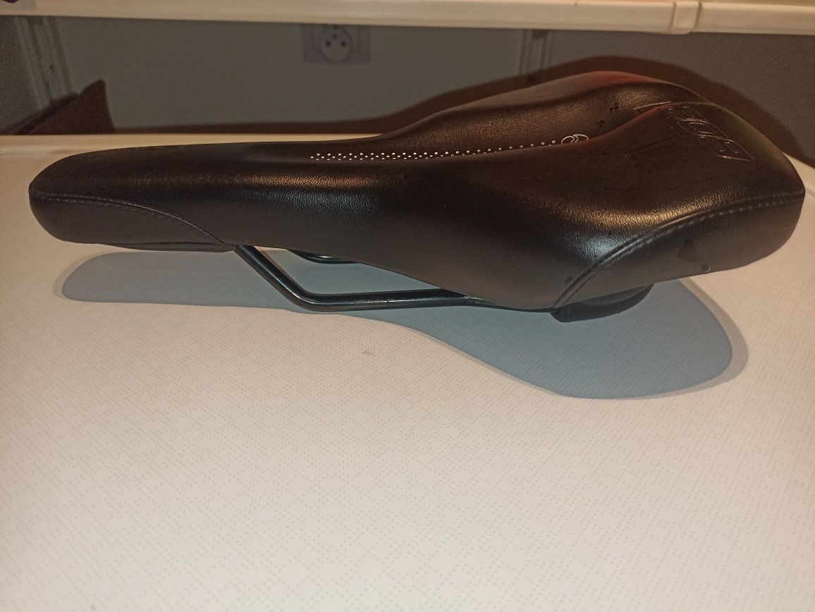 Siodełko 602 ERGOLUX active 2.0