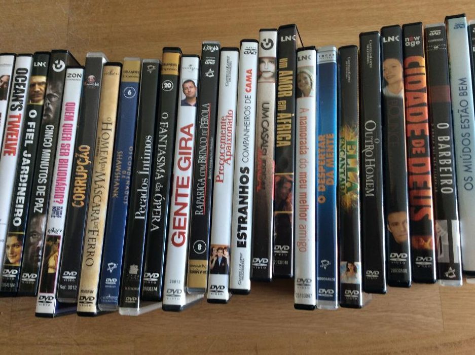 20 DVDs - Filmes conceituados - usados - excelente estado