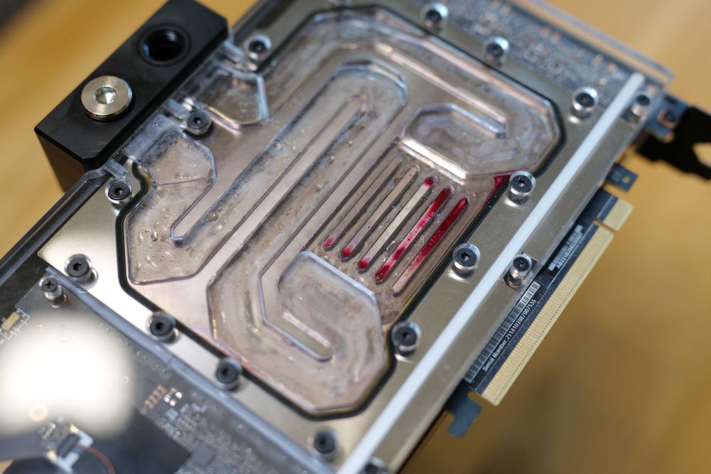 EVGA RTX 3090 FTW3 Ultra Gaming + blok EKWB Vector ABP SET