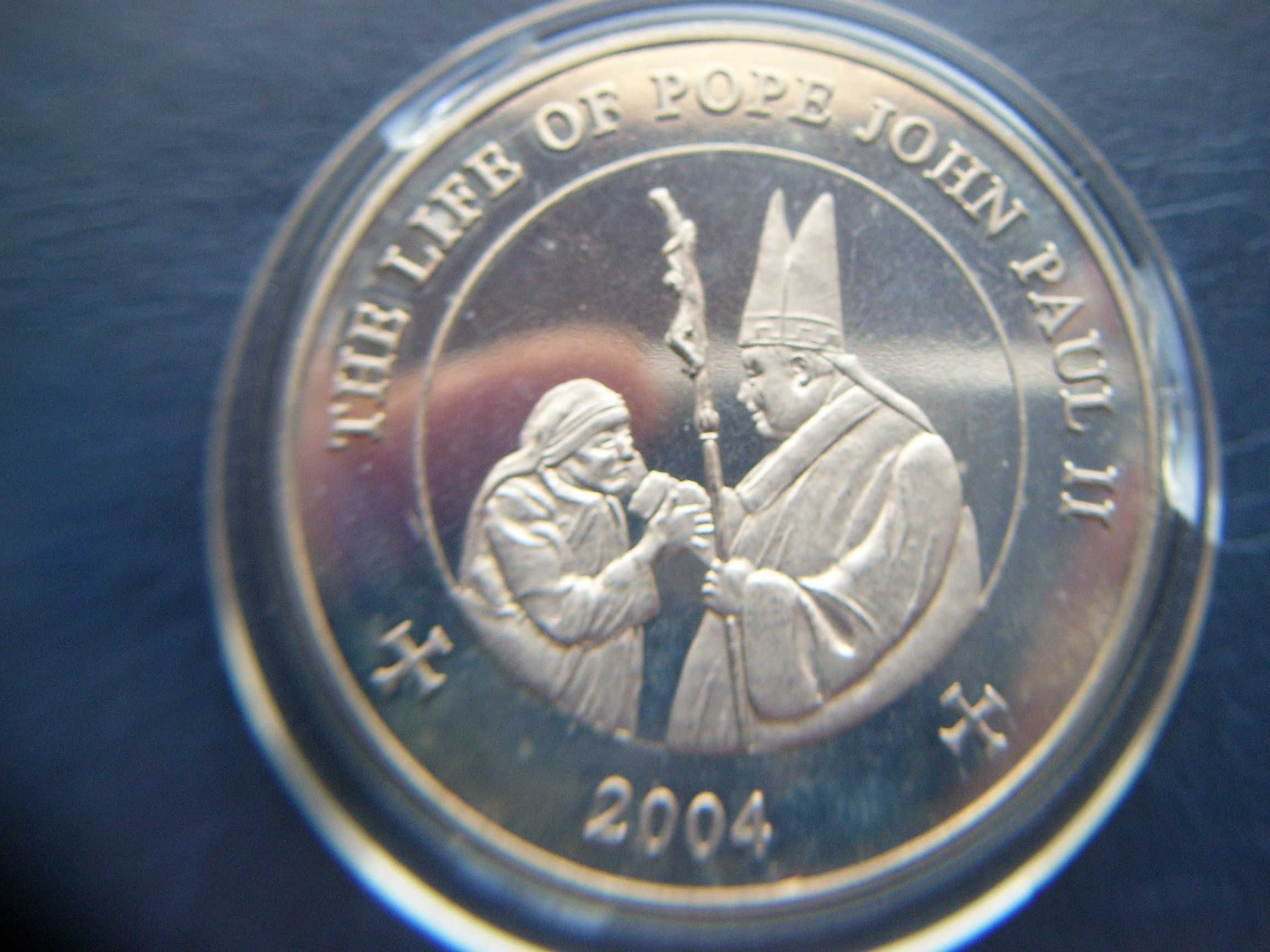 Stare monety 25 szyling 2004 Papież i Matka Teresa Somalia