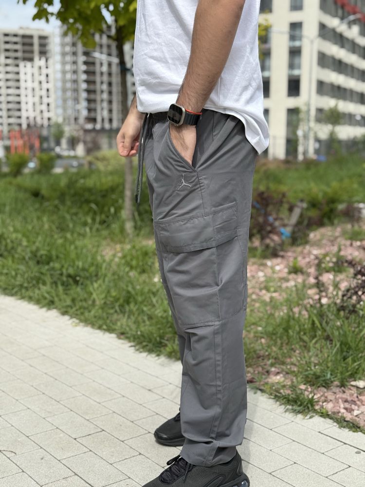 Штани Air Jordan Essentials [FN4539-068] оригінал