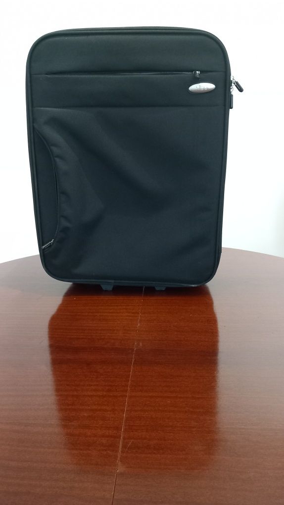 Mala de viagem preta