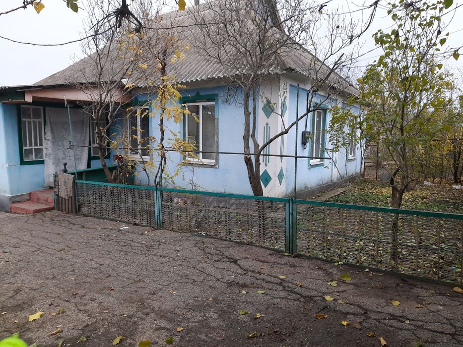 Продаж Будинку ...