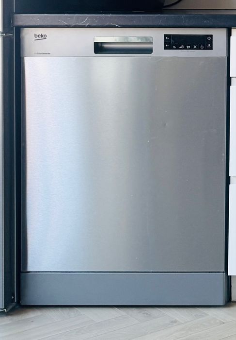 Zmywarka Beko 60cm stan idealny