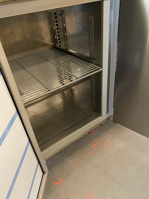 Mesa refrigerada 3 portas