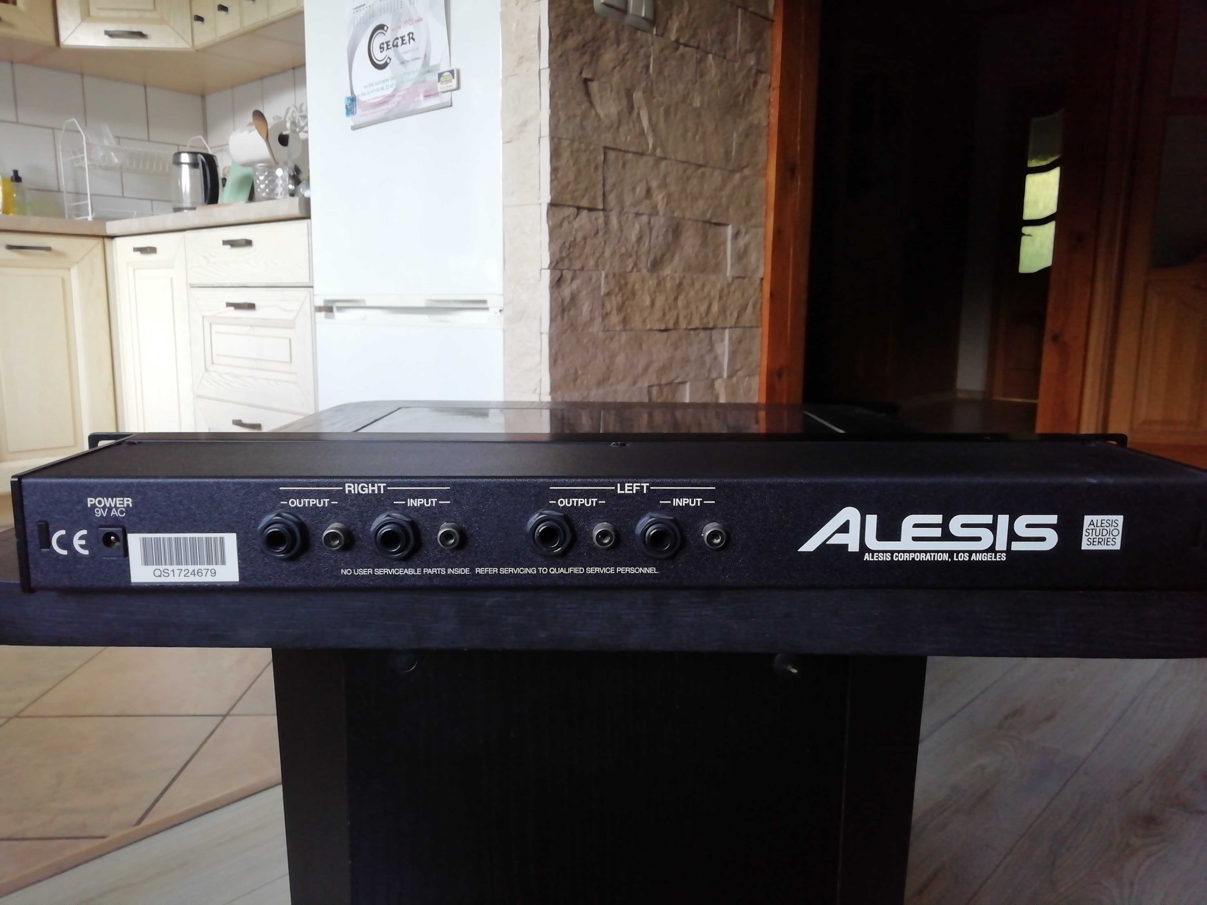 Alesis korektor graficzny meq 230