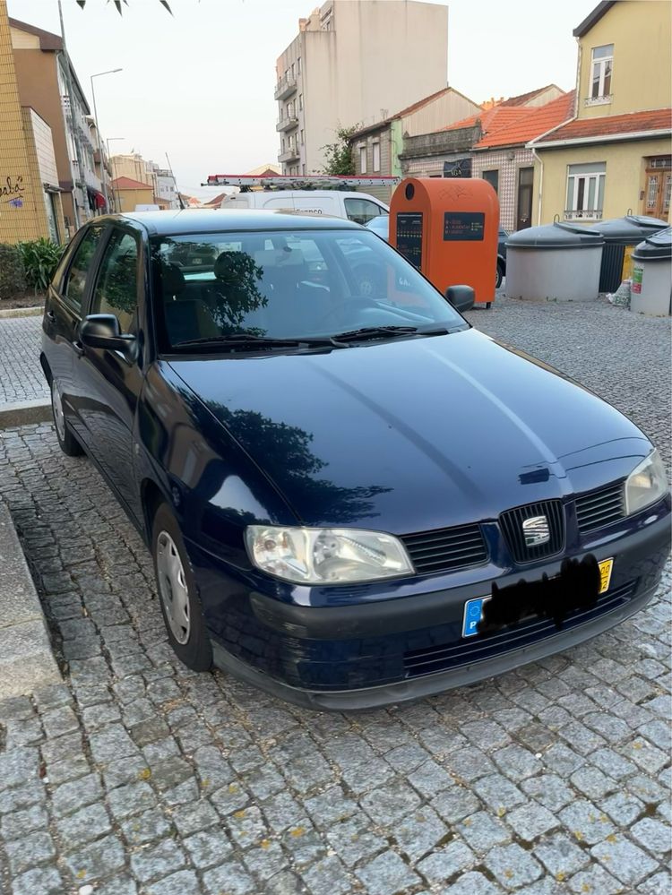Ibiza 1.0 ano 2000