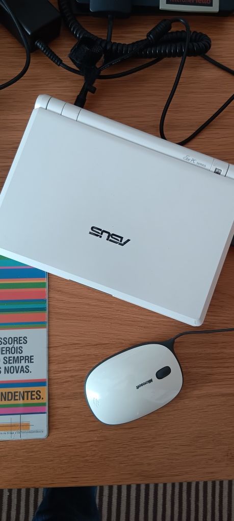 ASUS eee PC 4g 701