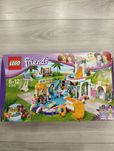 lego friends  basen