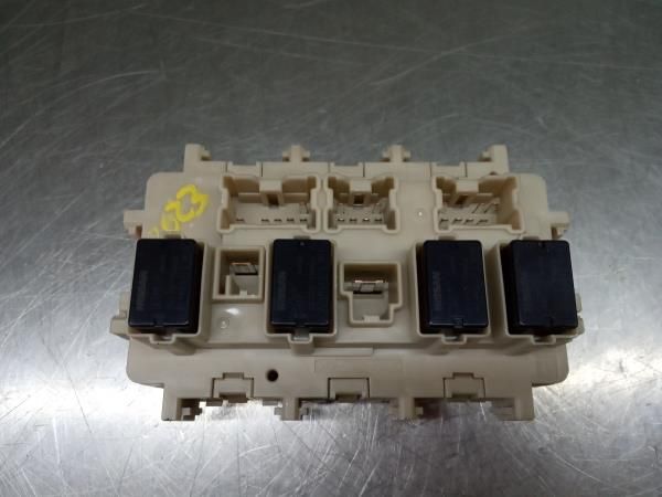 Caixa fusíveis / SAM / BSI RENAULT Kadjar (HA_, HL_)