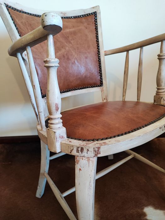 Antiga Cadeira Costureirinha