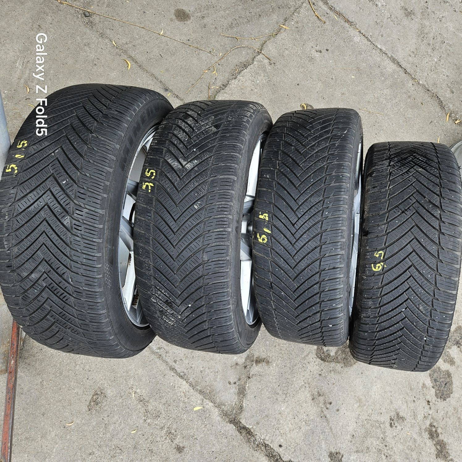 Opony całoroczne 215/45/17 91W XL Minerva AllSeason 2021r  6,5mm-5,5mm