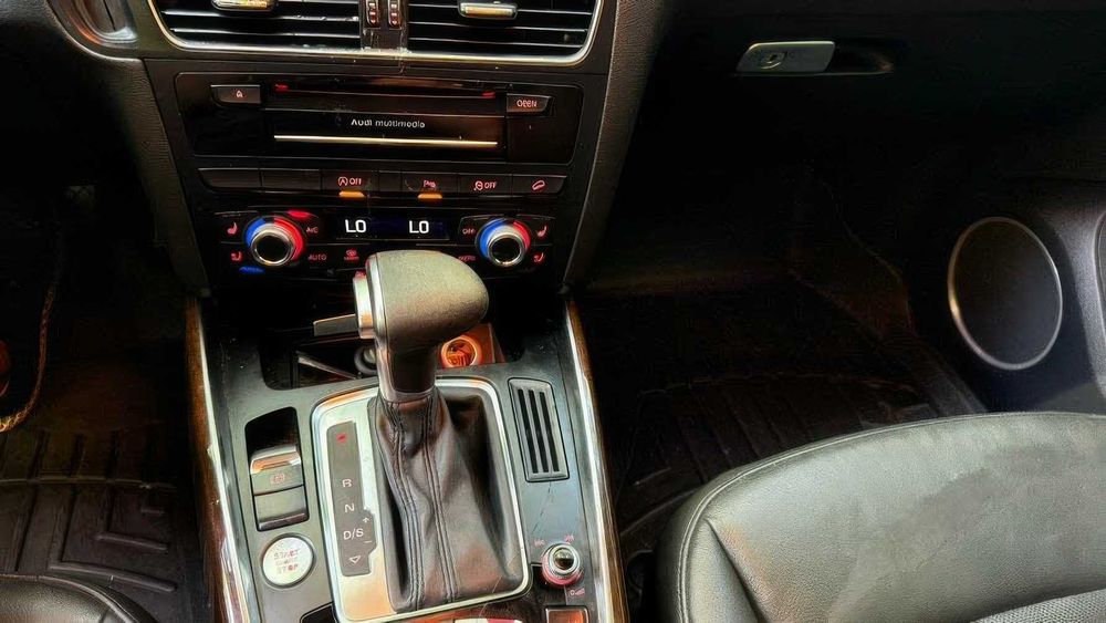 Audi Q5 quattro Prestige      2014