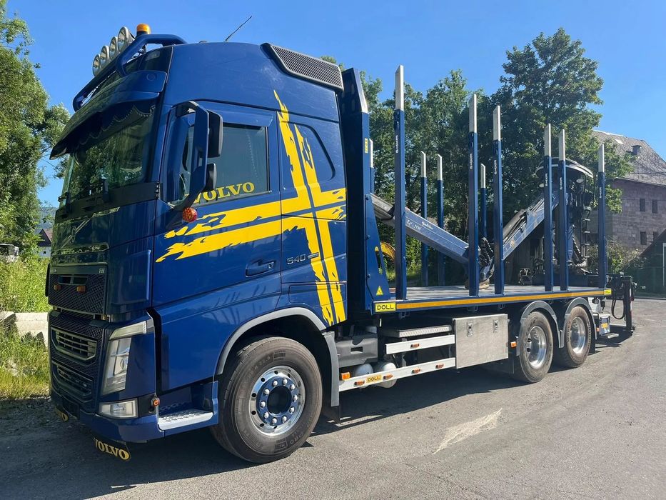 Volvo FH13 540  Do drewna lasu drzewa stosu kłody dłużycy epsilon las Zamiana