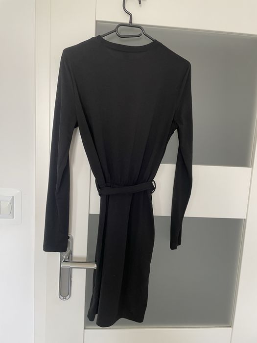 Czarna dopasowana sukienka Shein rozmiar S