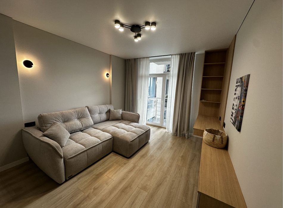 Оренда 2 кімнатна квартира +кухня-студія жк Park Residence,Липки Озеро