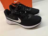 Buty Revolution Nike air new 44 pro