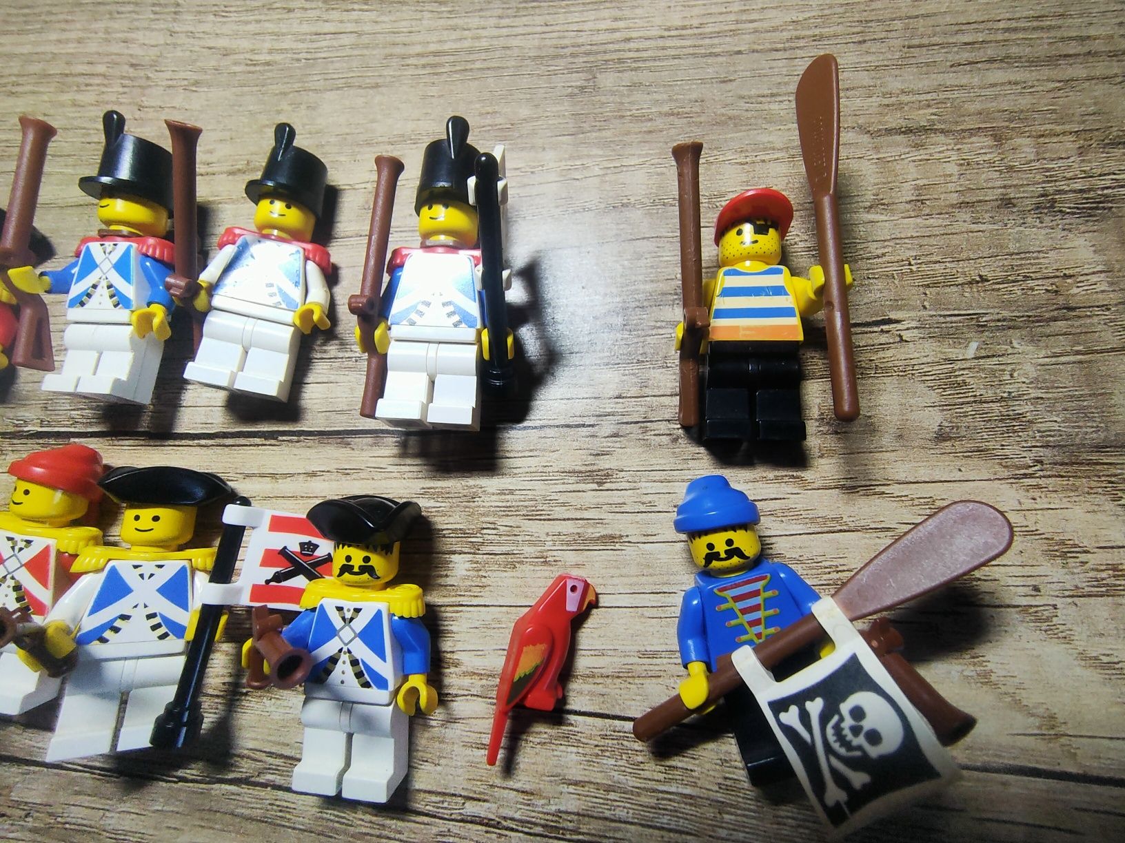 Lego pirates piraci imperial soldiers żołnierze piraci figurki