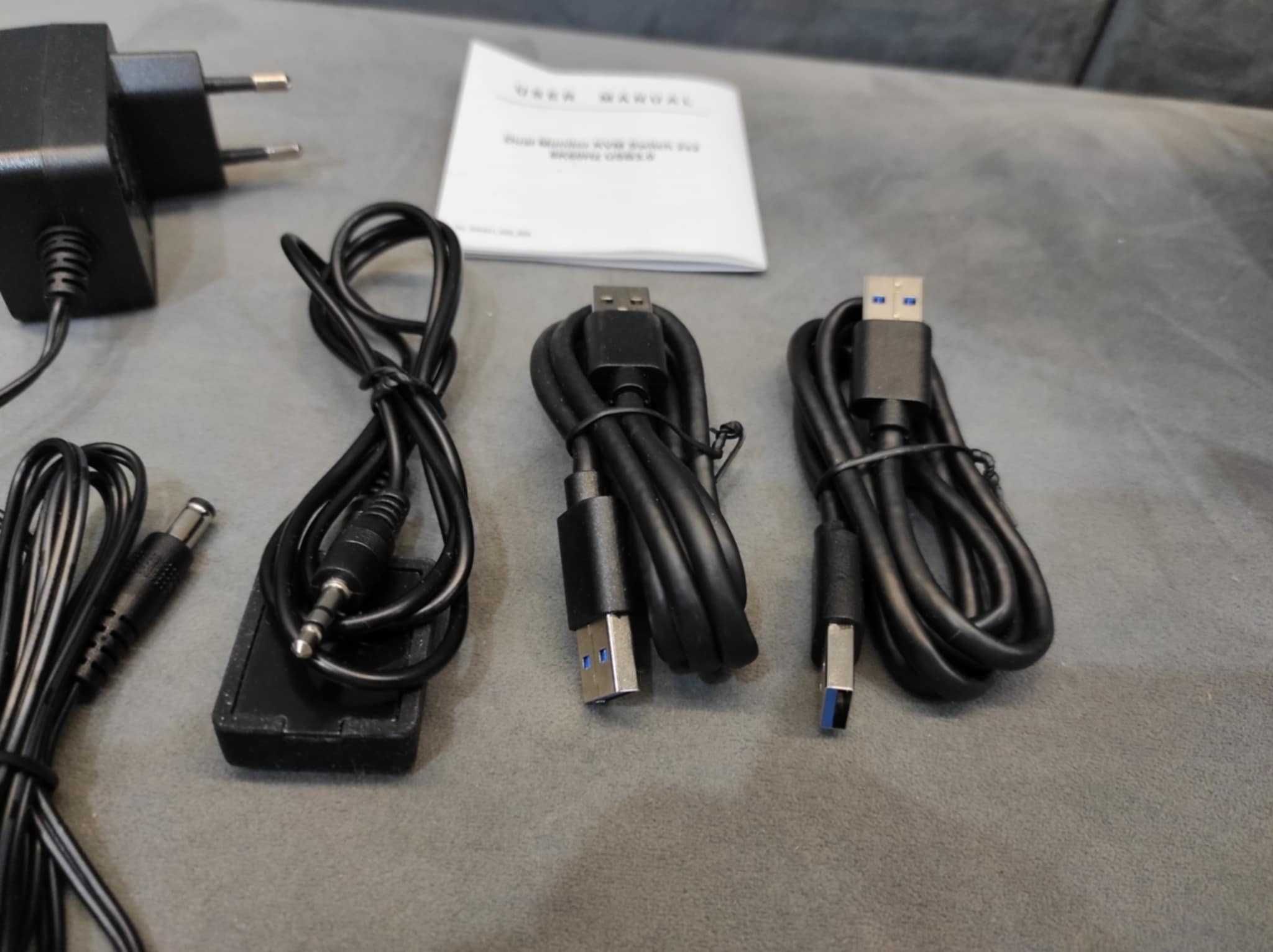 Przełącznik Switch HUP VPFET KVM HDMI dla dwóch monitorów