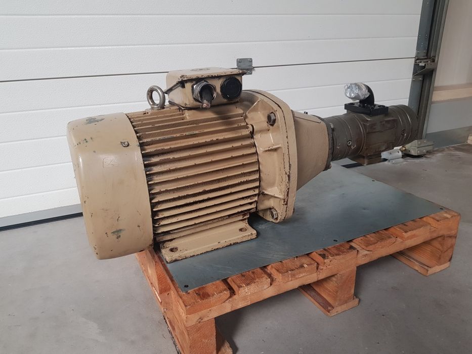 Silnik elektryczny +hydrauliczny