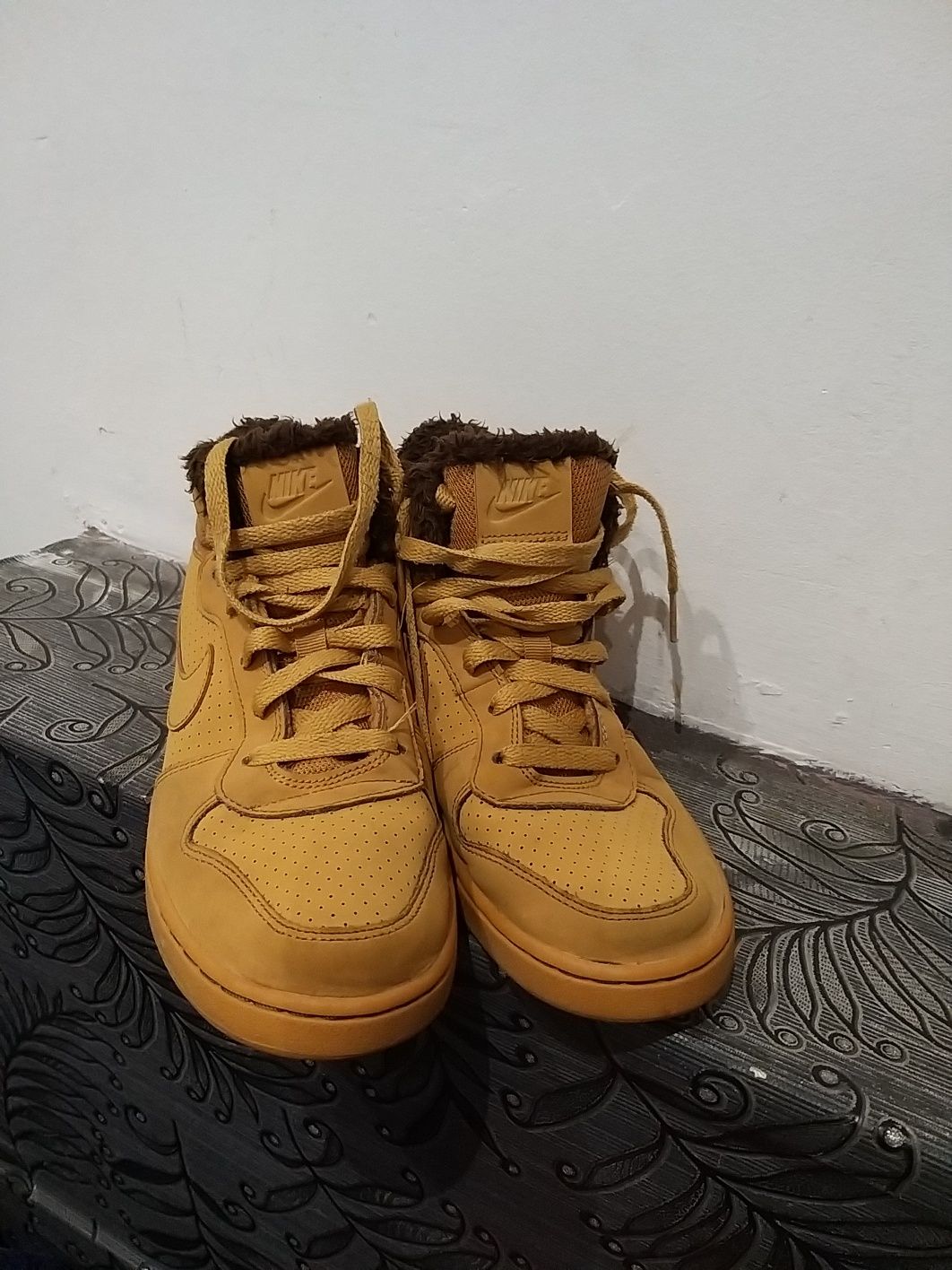 Buty ocieplane za kostkę Nike 38