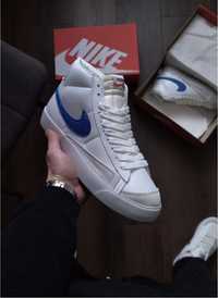 Nike blazer mid 77 white & blue