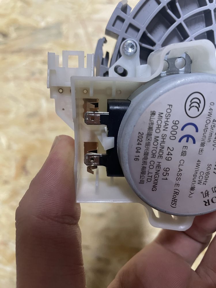 Zawór rozdzielający wodę do zmywarki siemens SN25D800EU/01