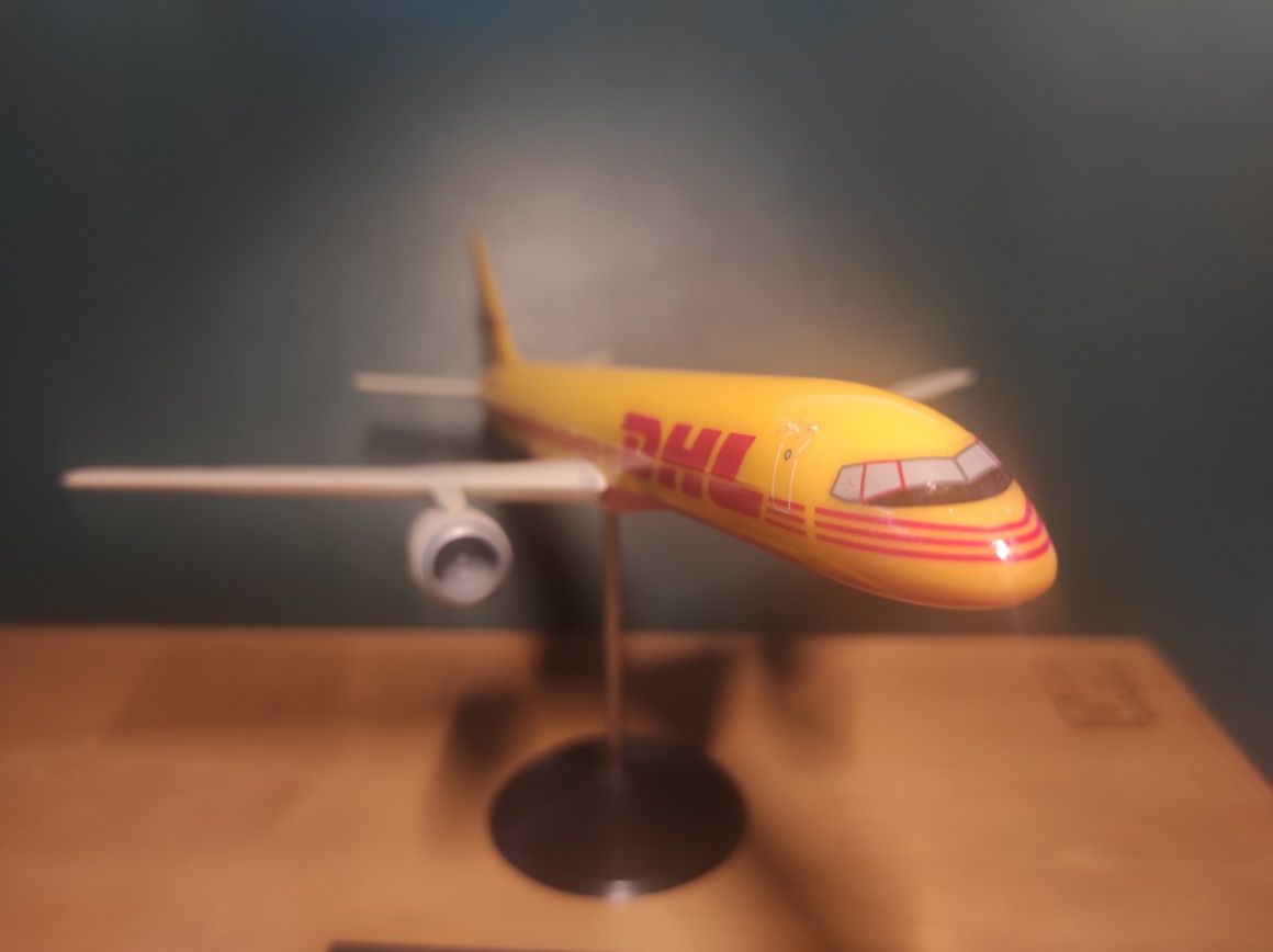 Boeing DHL Freighter