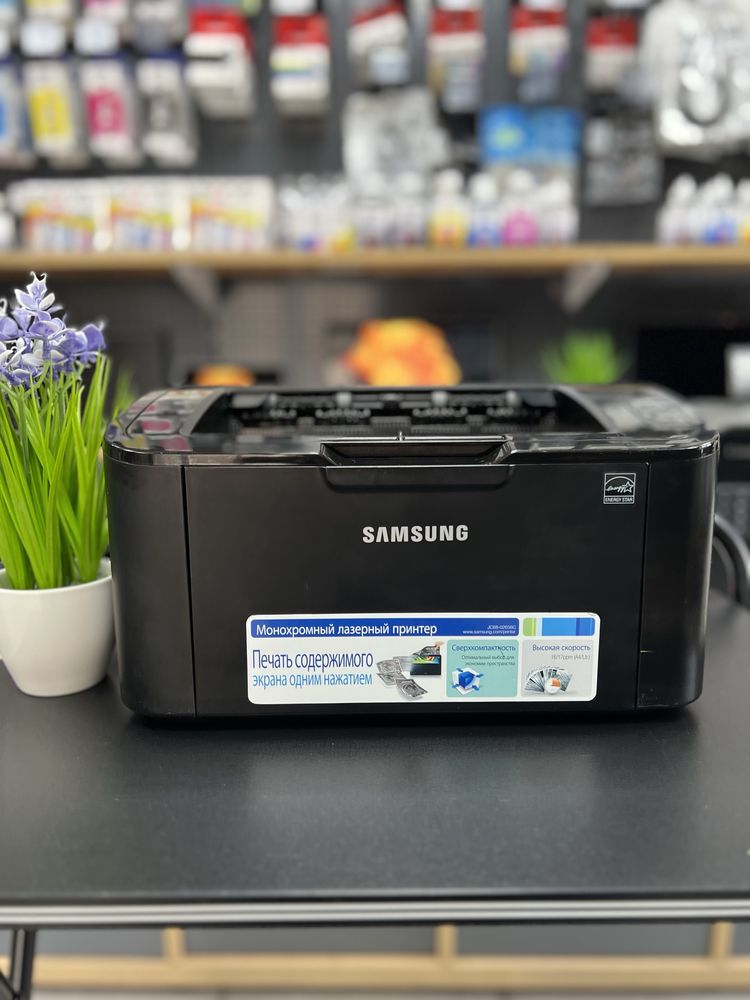 Принтер лазерний Samsung ML 1676 суперкомпактний, гарно друкує