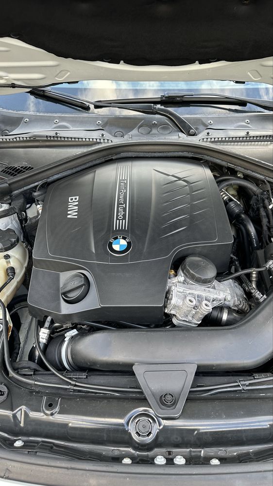 Bmw F30 335 комплектація Luxury