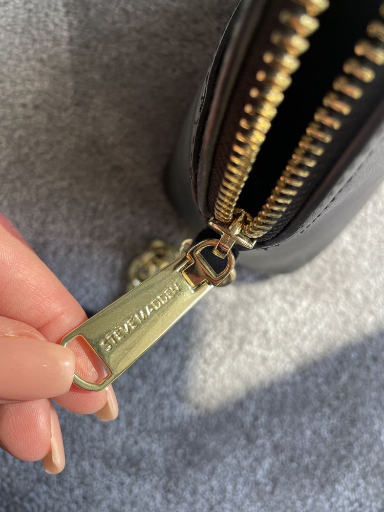 Steve Madden Torebka Crossbody czarna złota nowa