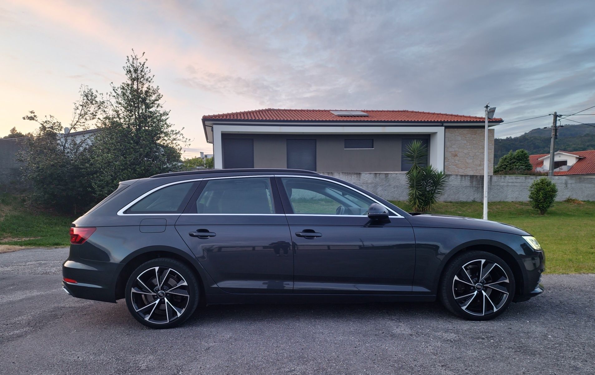 Audi A4 Avant B9 35 2.0 TDI 150cv  S-Tronic