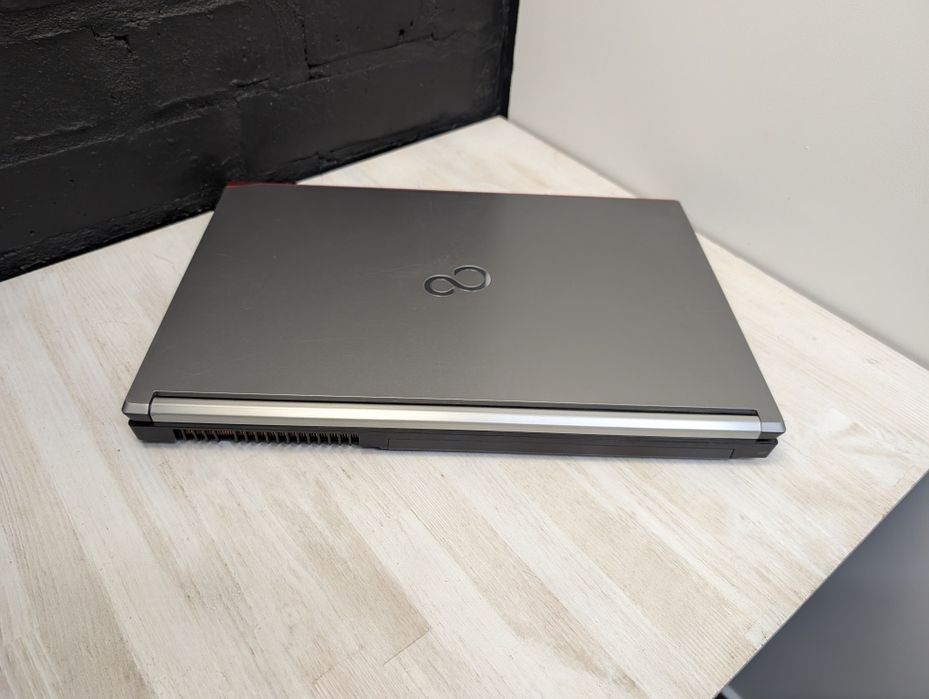 Ігровий ноутбук Fujitsu Celsius H760 – i7- NVIDIA  4 ГБ (Є 30шт)