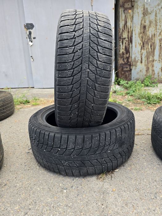 Зимня резина 235 45 18 Triangle 235/45 r18