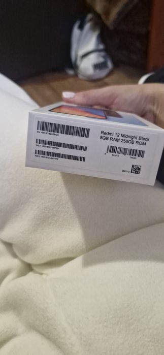 Телефон  redmi 12 -256