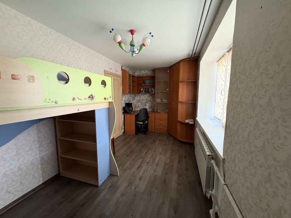 Продаж 2к квартира 45 м2 пр-т Наукі 39А м 23 Серпня