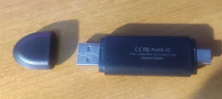 Bezprzewodowy Adapter CarlinKit Mini SE do Apple CarPlay do samochodu